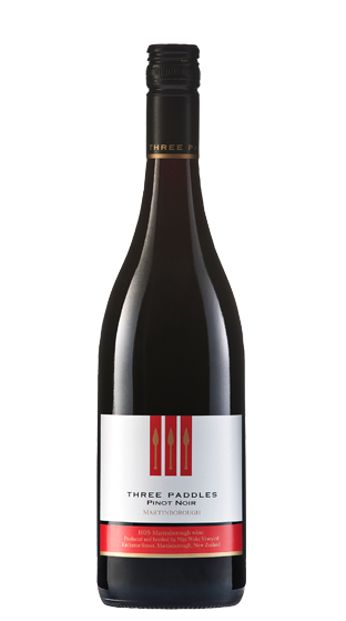 THREE PADDLES Pinot Noir